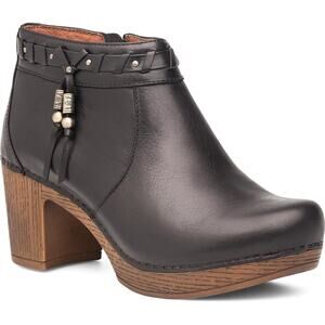 NWOT Dansko Dabney Black Leather Ankle Boots Size 38 Comfort Booties $189